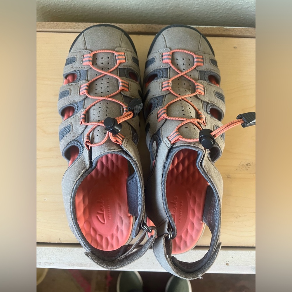 Clarks Tuvia Sports Trail Sandals Women Size 8 M US Tan Melon Hiking 13291